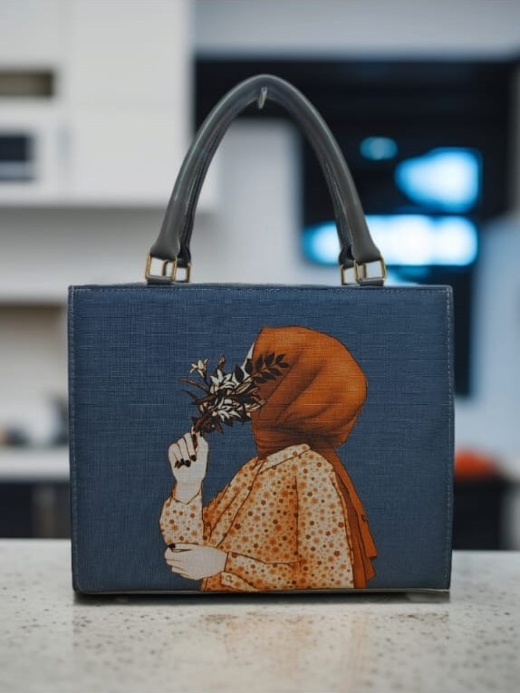 Hijab Girl Canvas Tote Bag – Premium Everyday Carry